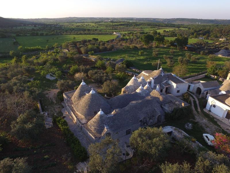Trulli Barsento - Genel