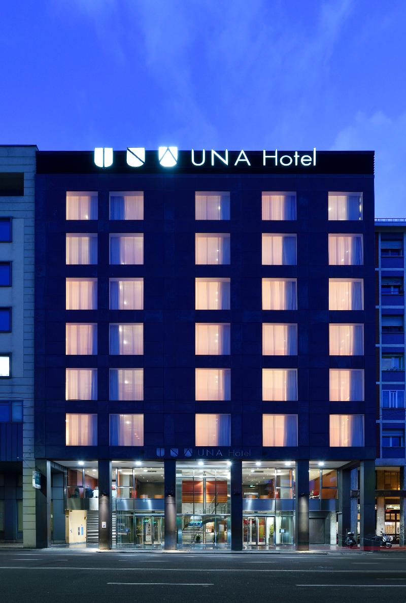 UNA HOTELS Bologna Centro - Genel