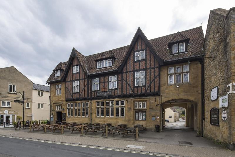 Half Moon, Sherborne by Marston's Inns - Genel