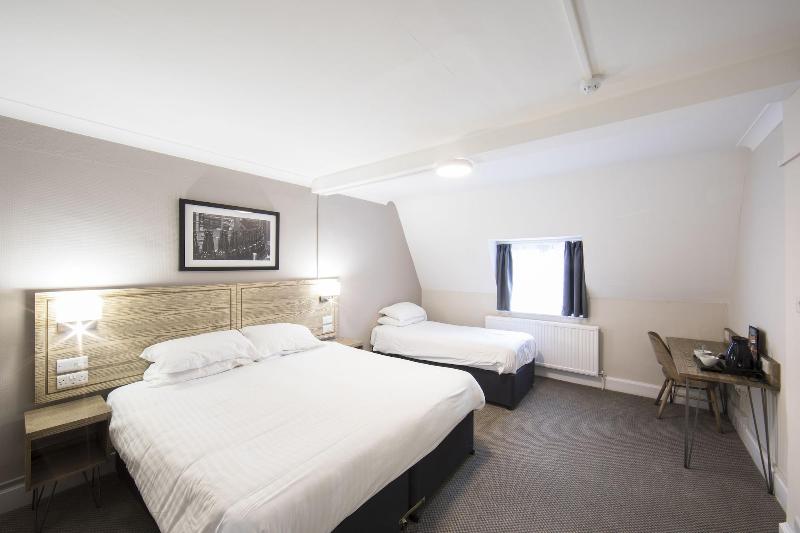 Half Moon, Sherborne by Marston's Inns - Oda