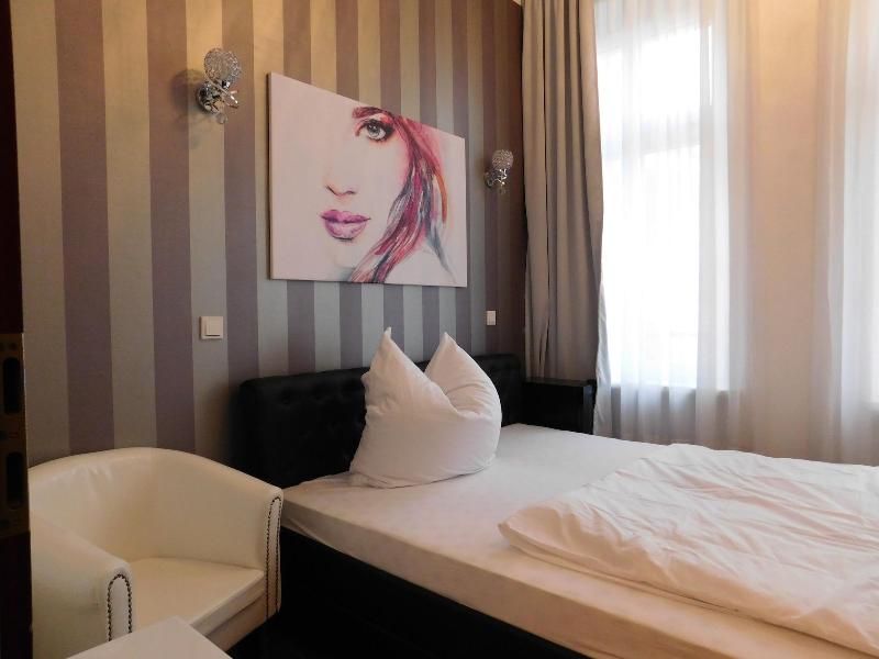 Mason Boutique Hotel - Oda