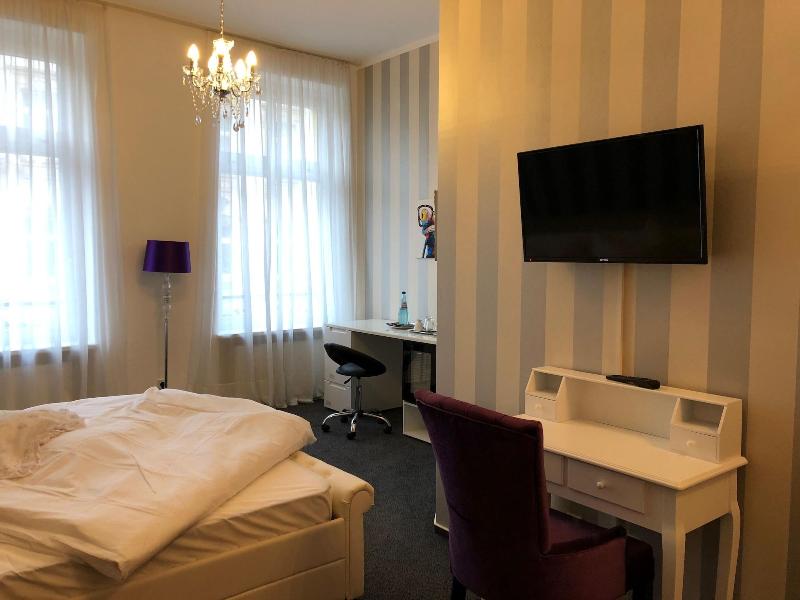 Mason Boutique Hotel - Oda