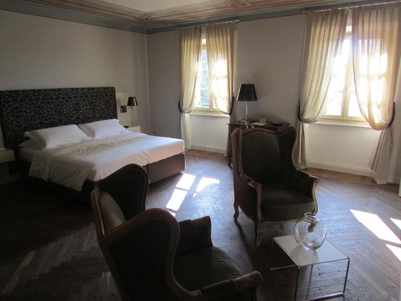 Villa Fontana Relais Suite & SPA - Oda