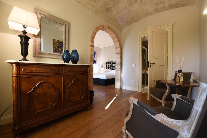 Villa Fontana Relais Suite & SPA - Oda