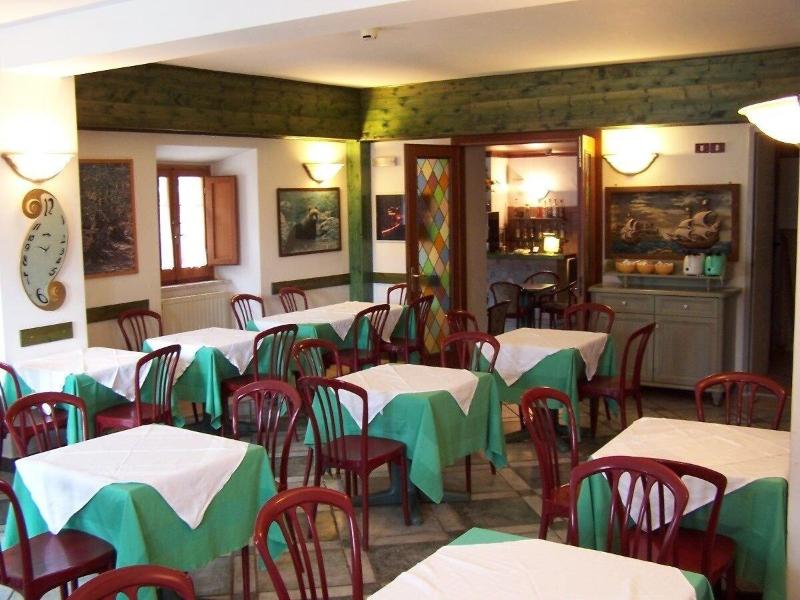 Hotel Ai 4 Camosci - Restoran