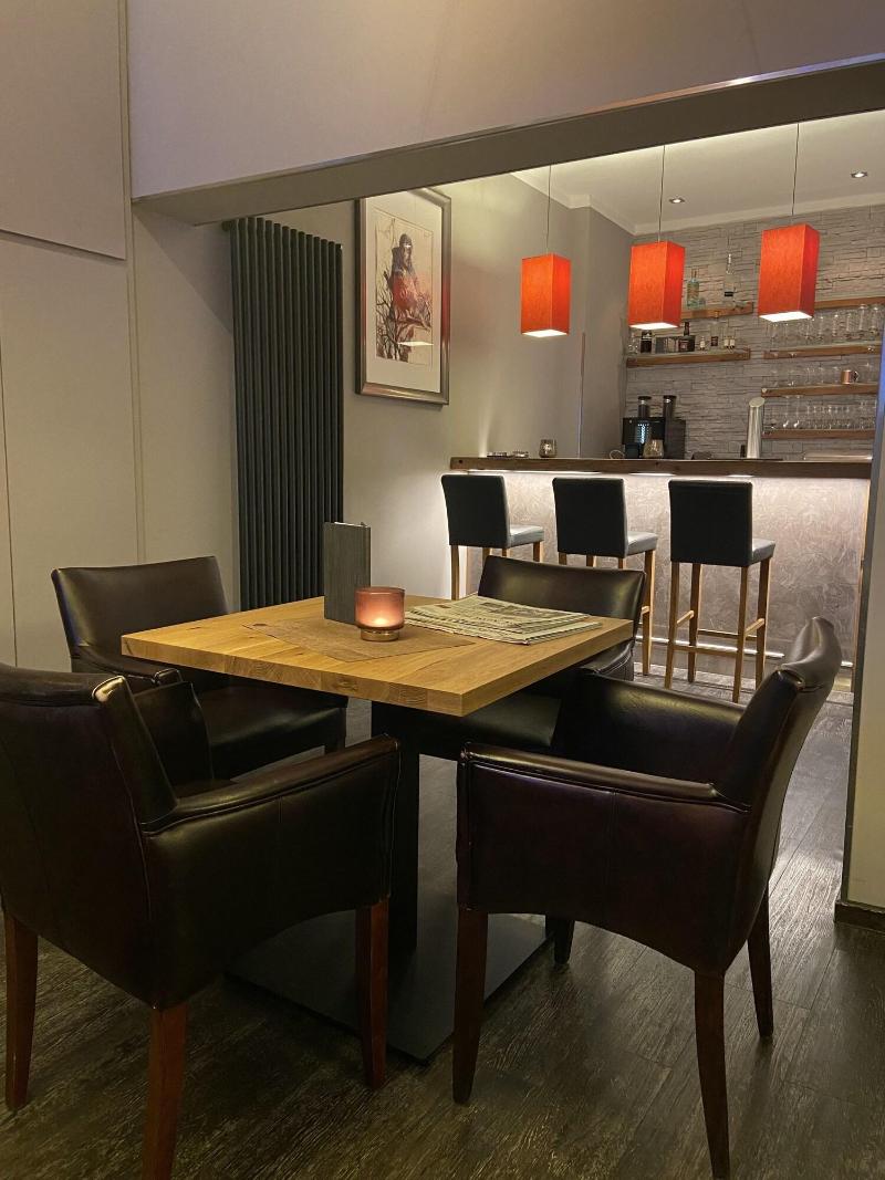 Hotel Alte Redaktion Superior - Lobi