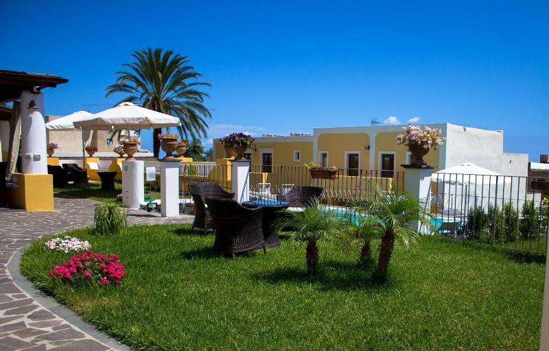 Hotel Arcangelo - Salina - Genel