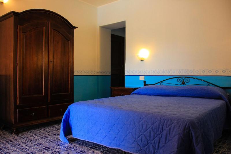 Hotel Arcangelo - Salina - Oda