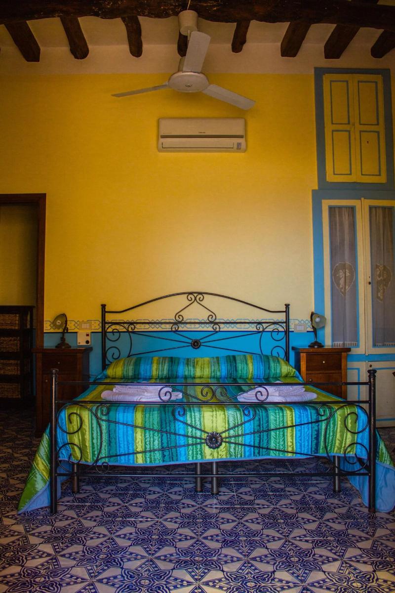 Hotel Arcangelo - Salina - Oda