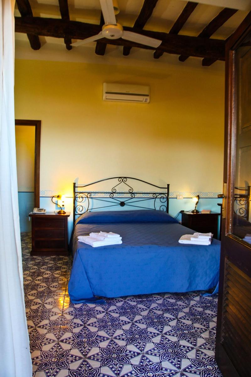 Hotel Arcangelo - Salina - Oda