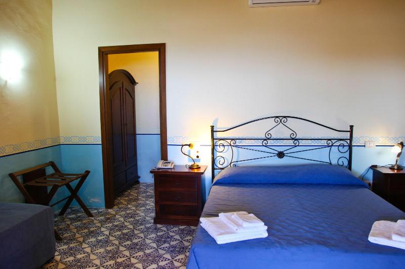 Hotel Arcangelo - Salina - Oda