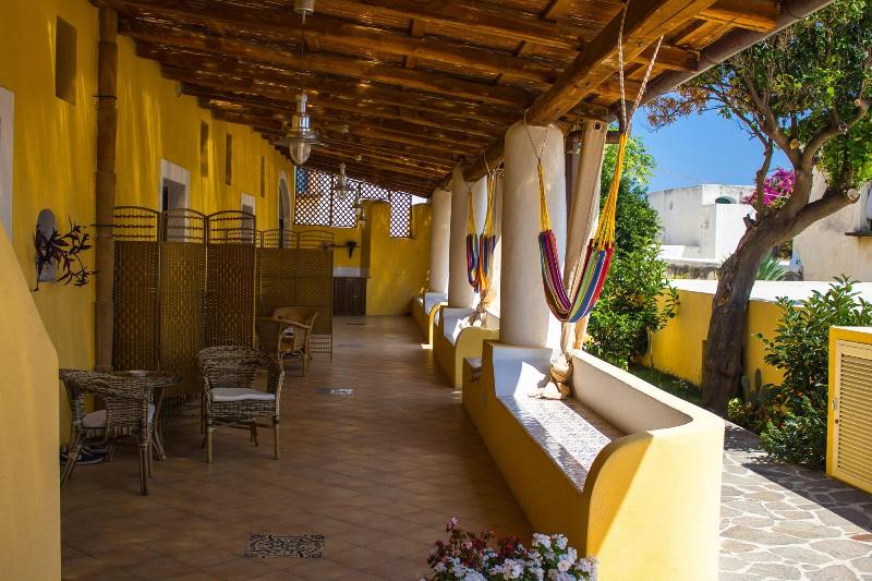 Hotel Arcangelo - Salina - Oda