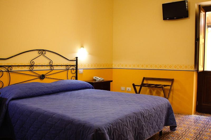 Hotel Arcangelo - Salina - Oda