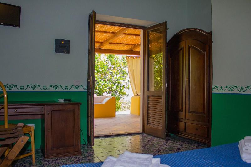 Hotel Arcangelo - Salina - Oda