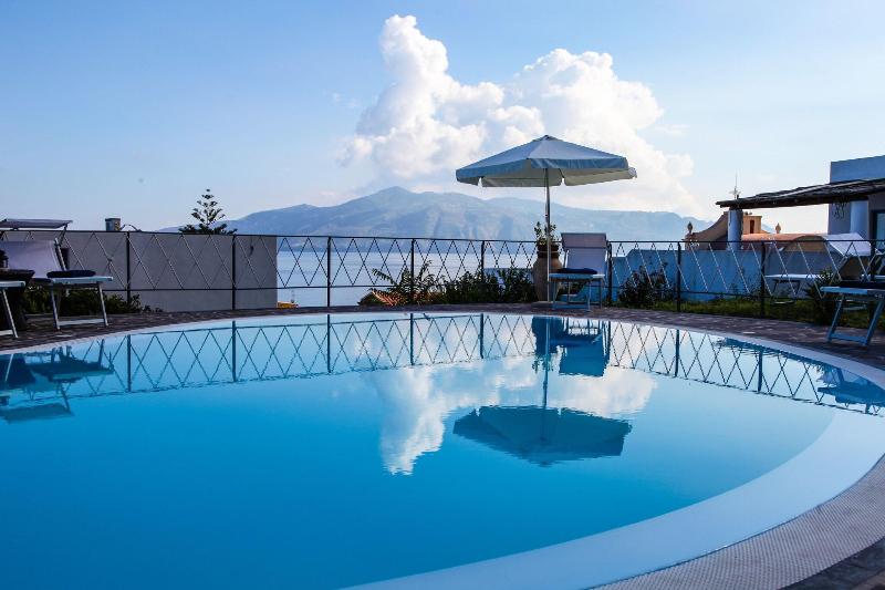 Hotel Arcangelo - Salina - Havuz