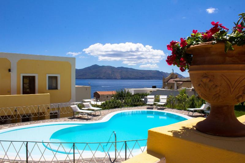 Hotel Arcangelo - Salina - Havuz