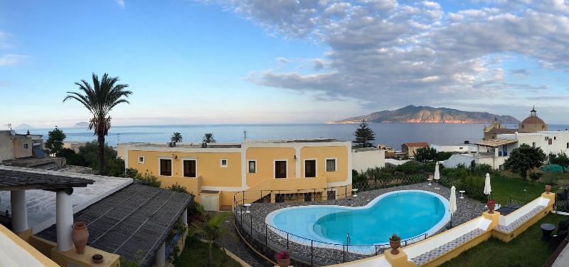 Hotel Arcangelo - Salina - Havuz