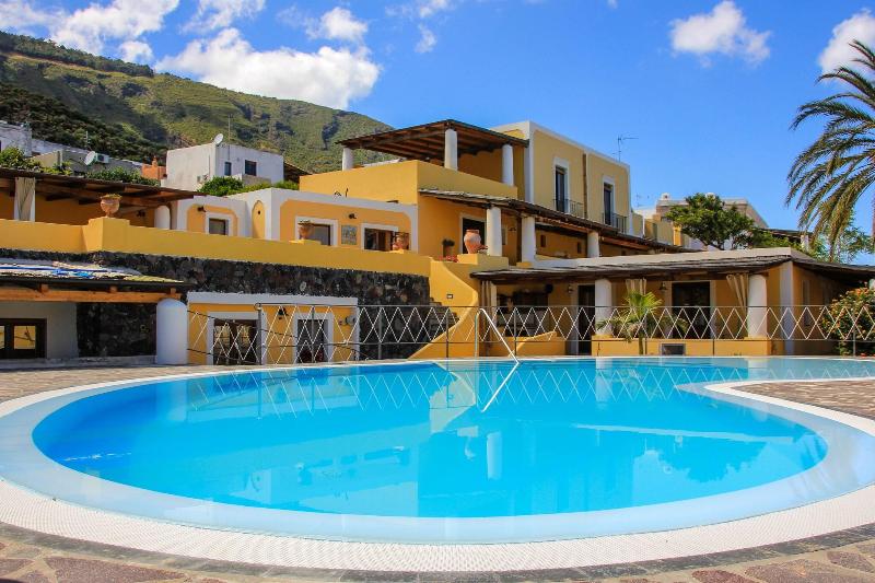 Hotel Arcangelo - Salina - Havuz
