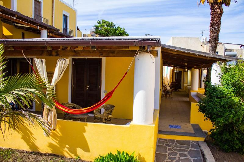 Hotel Arcangelo - Salina - Teras