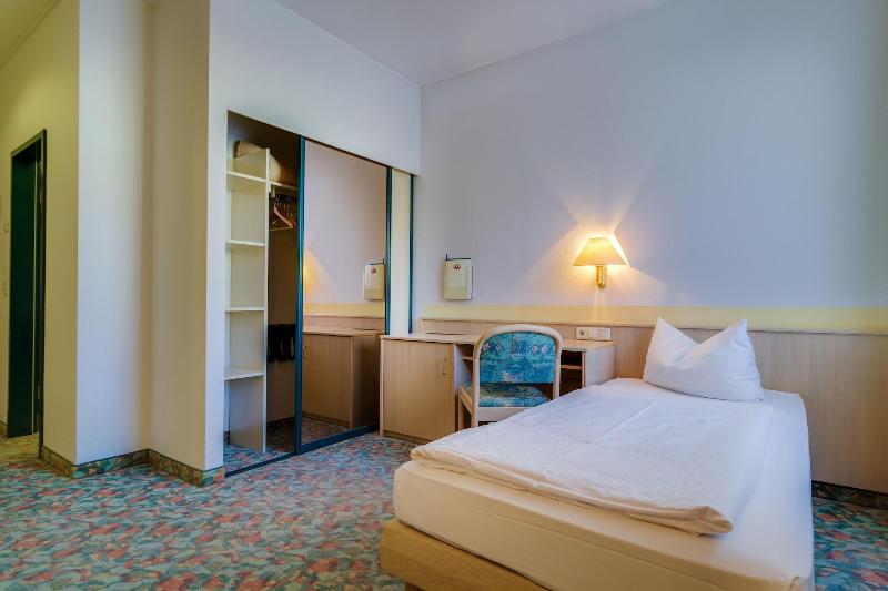 Hotel Astor In Altenburg - Oda