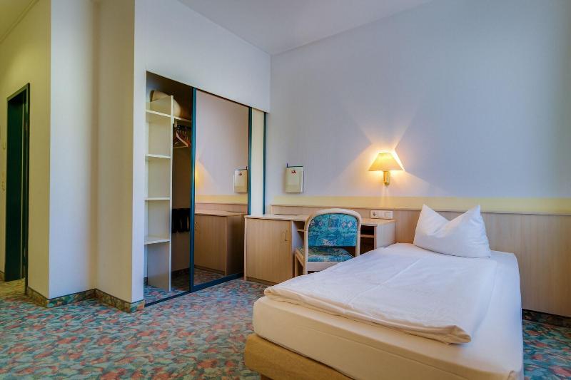 Hotel Astor In Altenburg - Oda