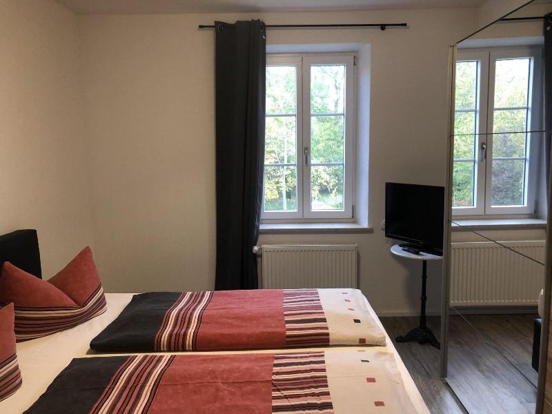 Hotel Boarding House Hohenwart - Genel