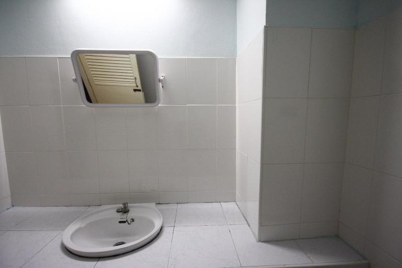 Narasiri Service Apartment - Oda