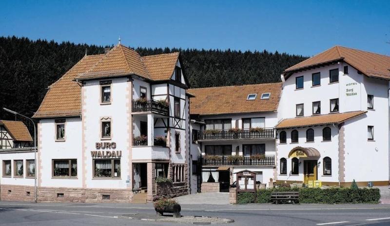 Hotel Burg Waldau - Genel