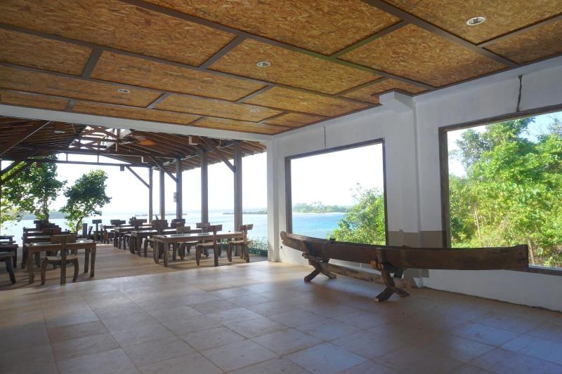 Naya Matahora Island Resort - Restoran