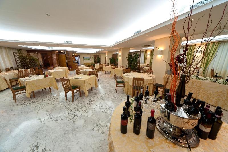 Hotel Città dei Papi - Restoran