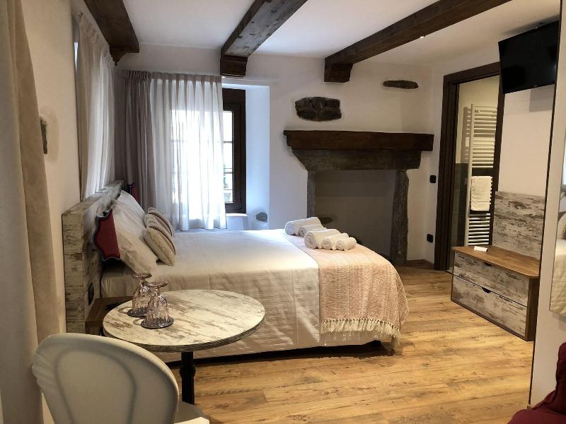 Nicomat Rooms - Oda