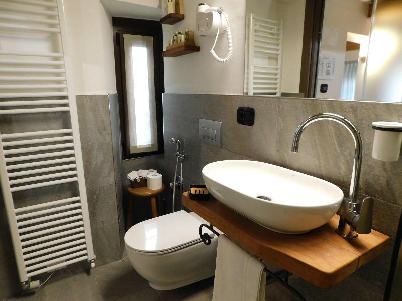 Nicomat Rooms - Oda