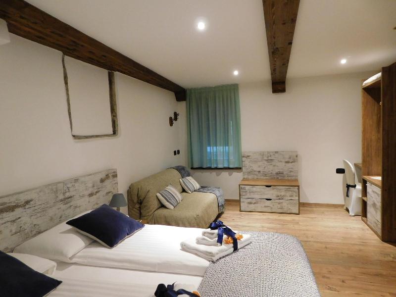 Nicomat Rooms - Oda
