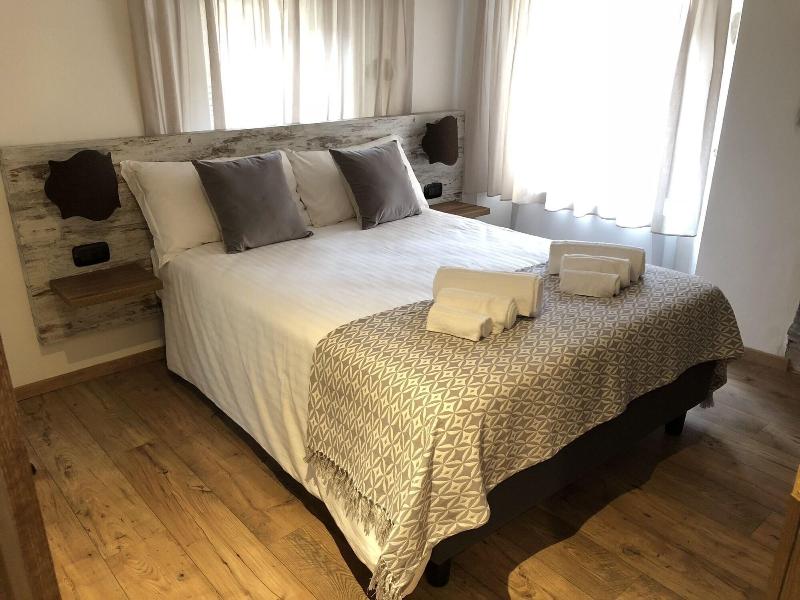 Nicomat Rooms - Oda