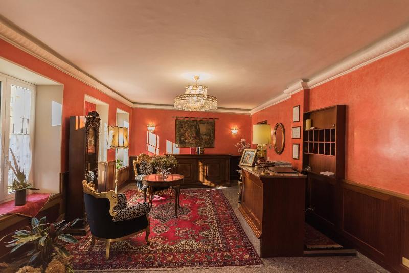 Hotel Corona Grossa - Lobi