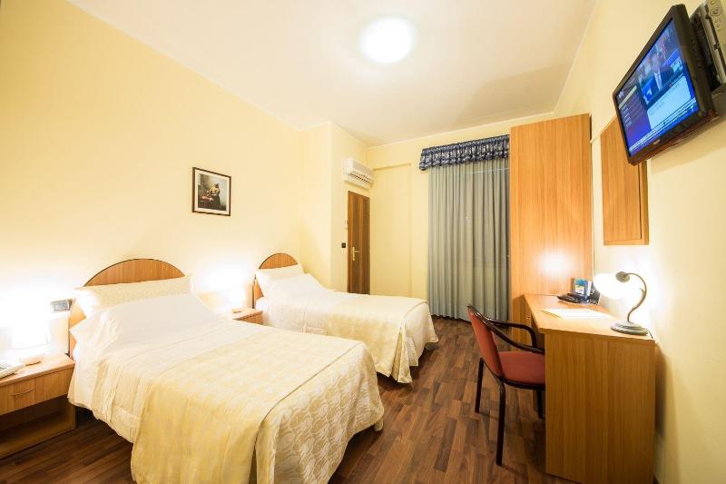 Hotel De La Ville - Oda