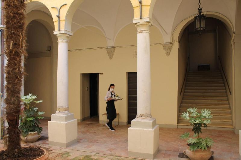 Palazzo Rotati - Lobi