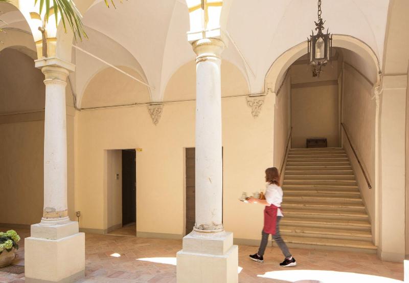 Palazzo Rotati - Lobi