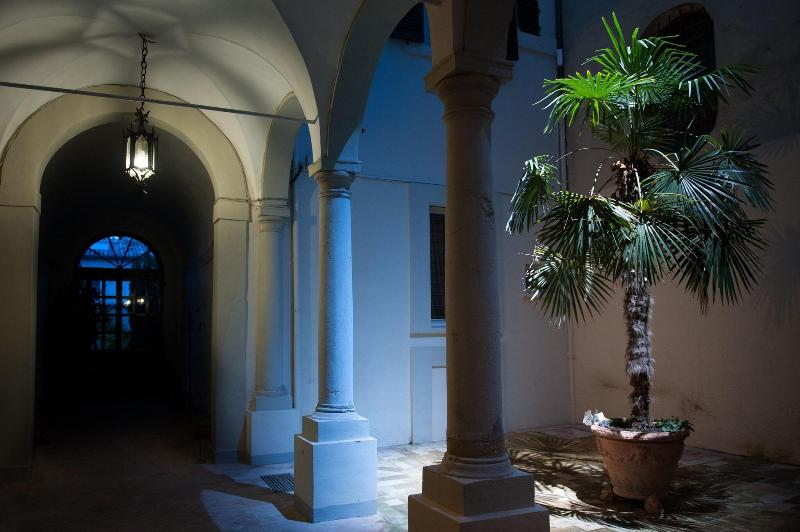 Palazzo Rotati - Lobi