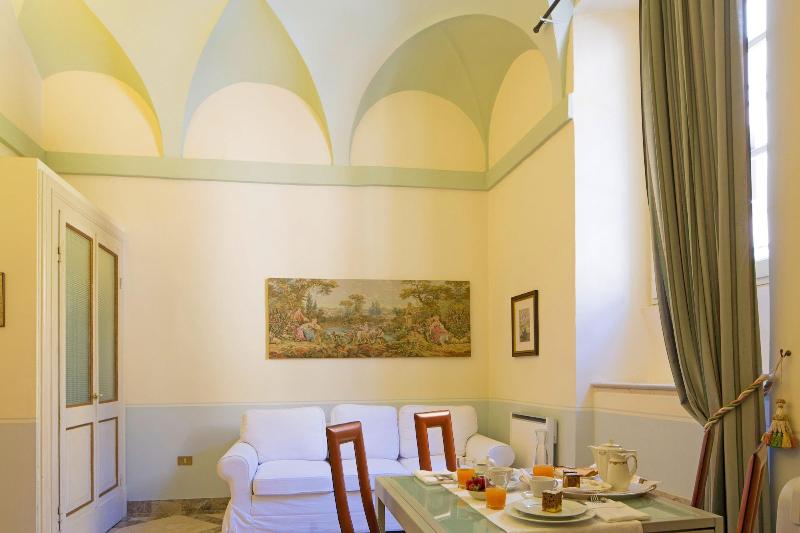 Palazzo Rotati - Oda
