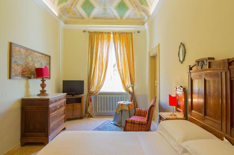 Palazzo Rotati - Oda