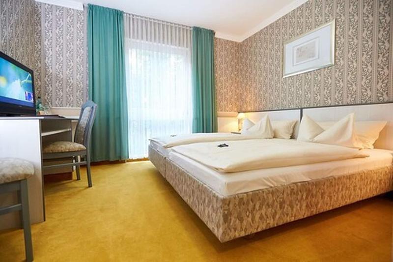 Parkhotel Meerane - Oda