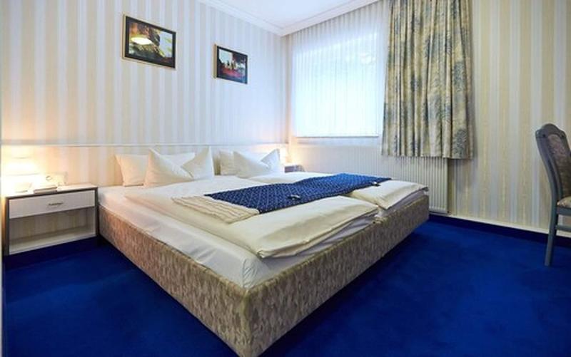 Parkhotel Meerane - Oda