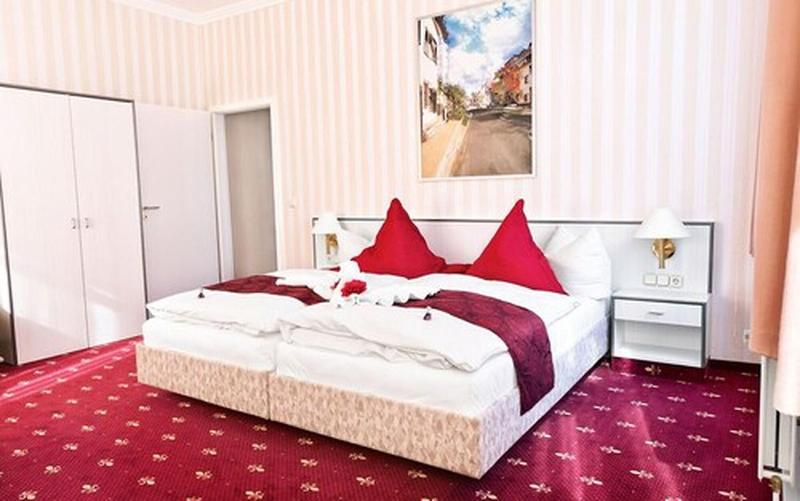 Parkhotel Meerane - Oda