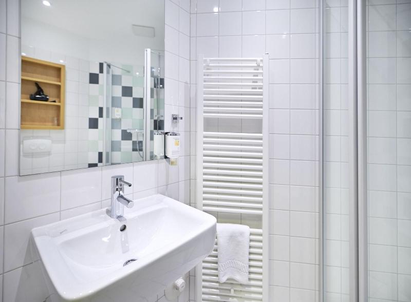 Im-Jaich OHG Hotel Bremerhaven - Oda