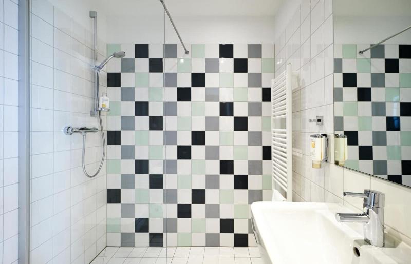 Im-Jaich OHG Hotel Bremerhaven - Oda