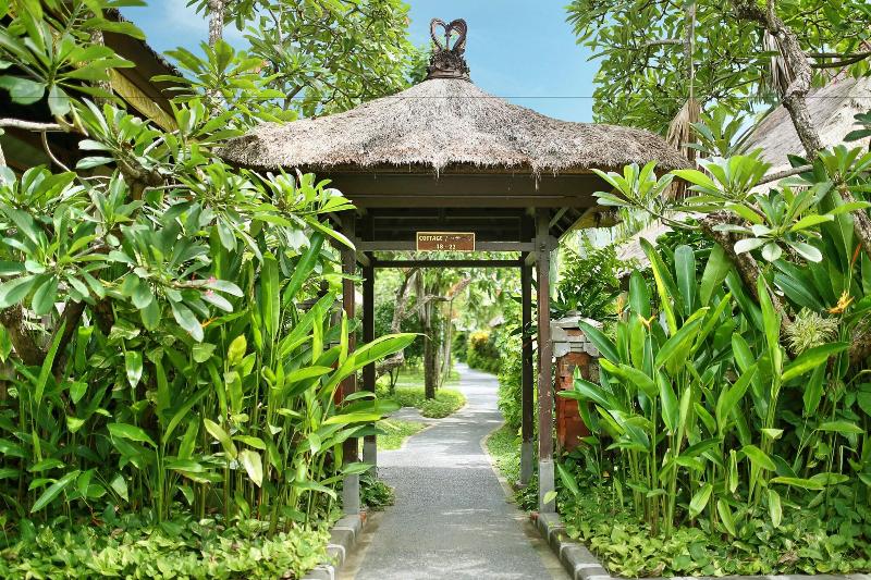 Legian Beach Villas - Genel