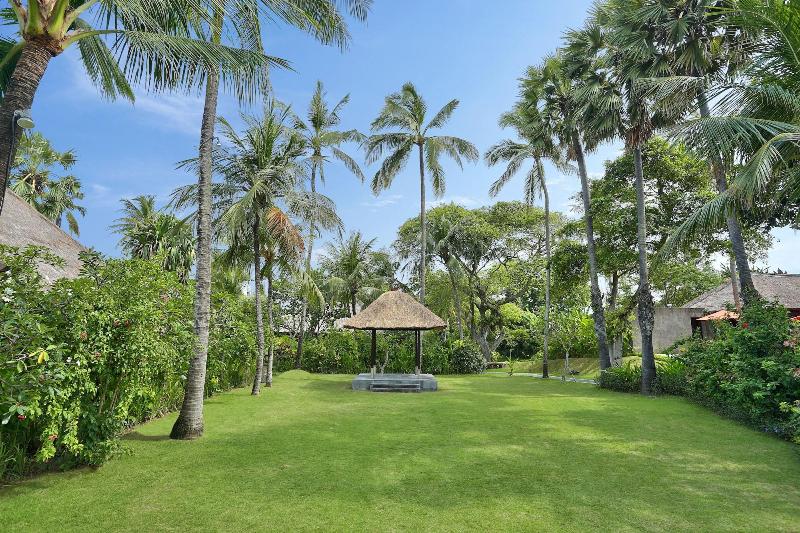 Legian Beach Villas - Genel