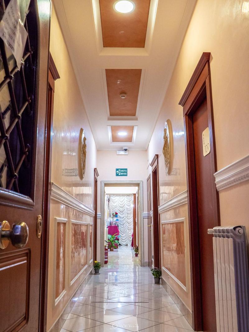 Hotel Suite Caesar - Lobi