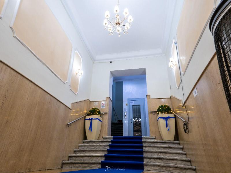 Hotel Suite Caesar - Lobi